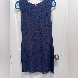 BCBGMaxAzria Navy Floral Lace Mini Dress with red underlay size 10